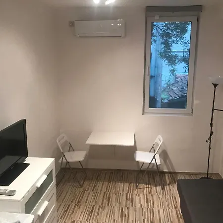 студио чайка център * Burgasz